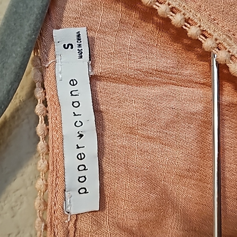 Embroideried Paper Crane Top - Picture 2 of 4